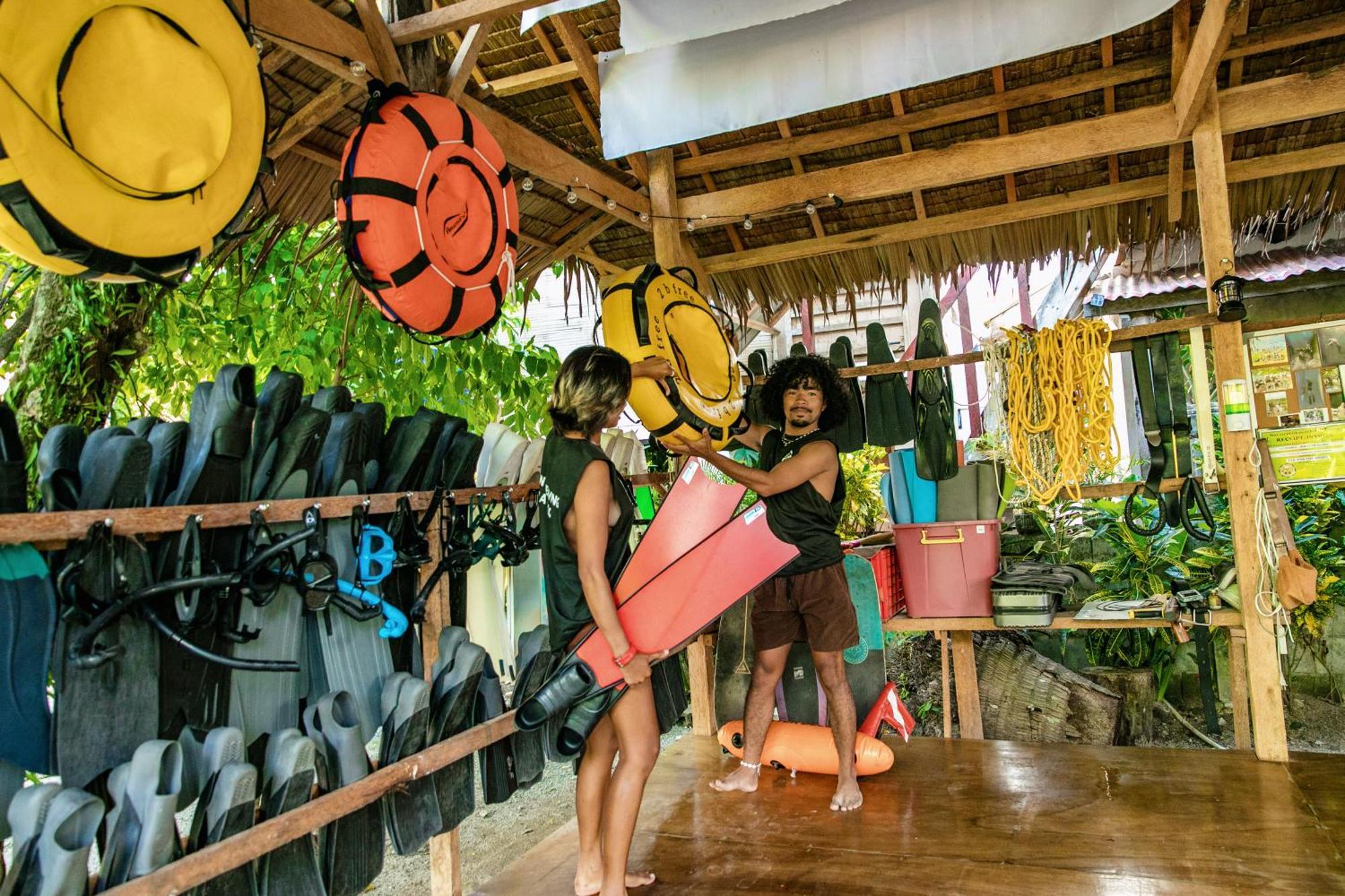 Ozen Freediving Hostel جنرال لونا المظهر الخارجي الصورة